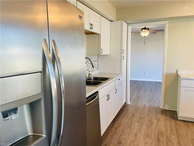 3520 Alister CT, Virginia Beach, VA 23453