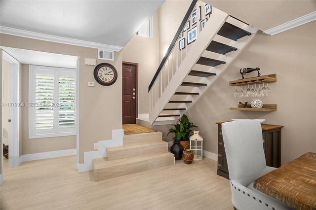 10978 SW 75th Ter, Miami, FL 33173