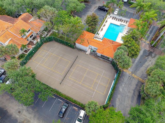 10978 SW 75th Ter, Miami, FL 33173