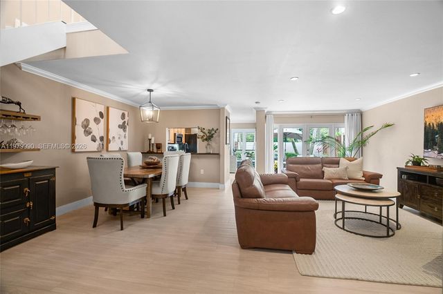 10978 SW 75th Ter, Miami, FL 33173