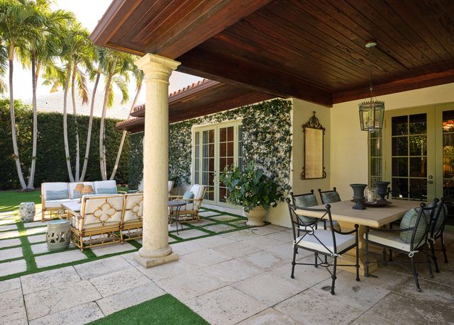 225 Murray Road, West Palm Beach, FL 33405