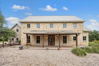 1661 Guenther Road, La Grange, TX 78945