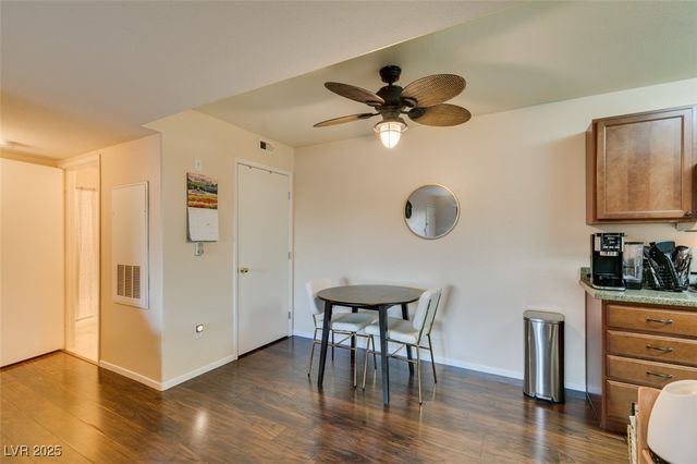 950 Seven Hills Drive 311, Henderson, NV 89052