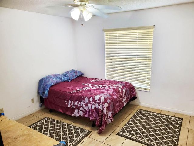 4195 Lucerne Villas Lane, Lake Worth, FL 33467