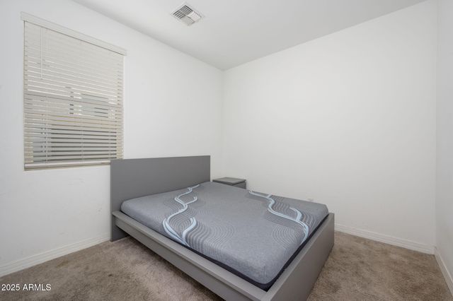 9138 W SELLS Drive, Phoenix, AZ 85037