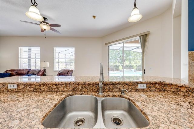 1941 MATHIS RD, St Cloud, FL 34771