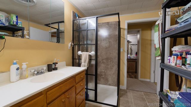 59300 E 170 Road, Fairland, OK 74343