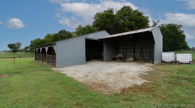 59300 E 170 Road, Fairland, OK 74343