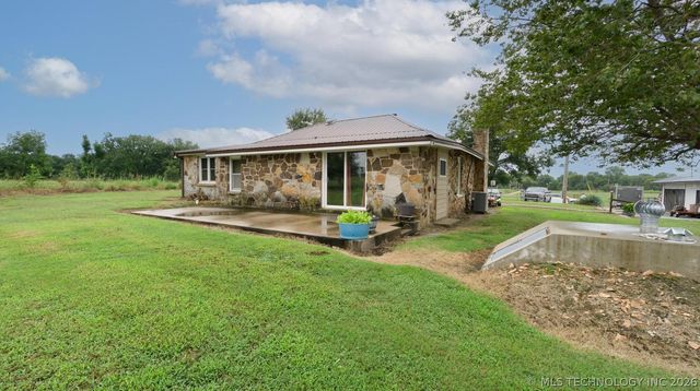 59300 E 170 Road, Fairland, OK 74343