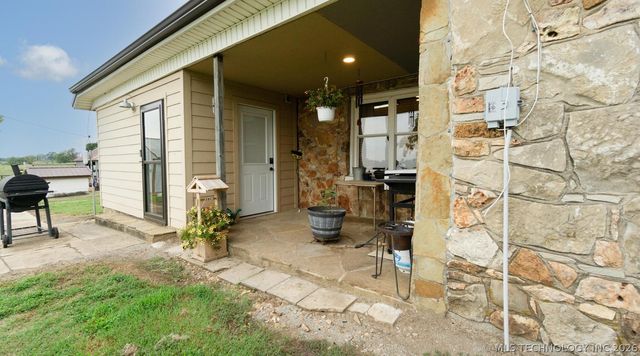 59300 E 170 Road, Fairland, OK 74343