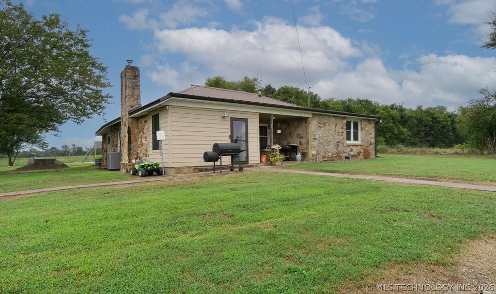 59300 E 170 Road, Fairland, OK 74343