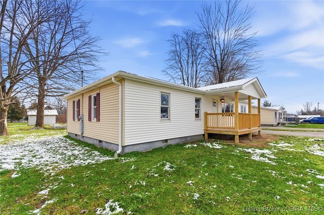 307 S Lawnview Drive, Austin, IN 47102