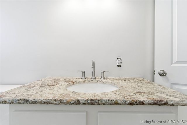 307 S Lawnview Drive, Austin, IN 47102