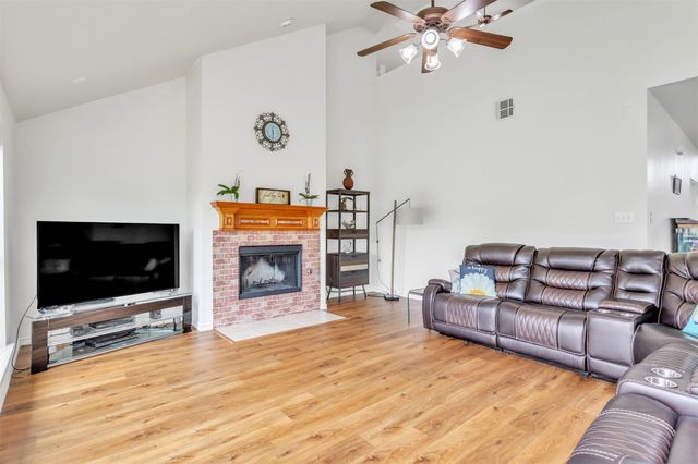 701 Setting Sun Trail, Mckinney, TX 75069
