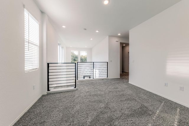 1106 Winnie DR, Austin, TX 78748