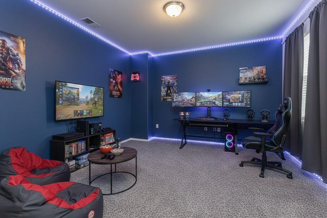 1106 Winnie DR, Austin, TX 78748