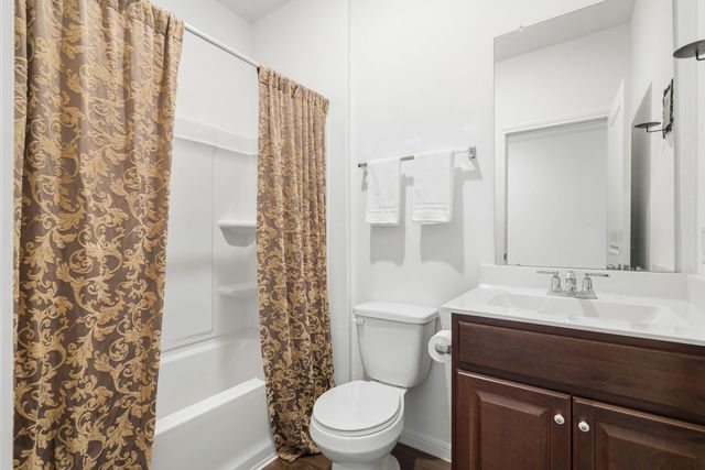 122 Ashwood Glade Lane, Conroe, TX 77378