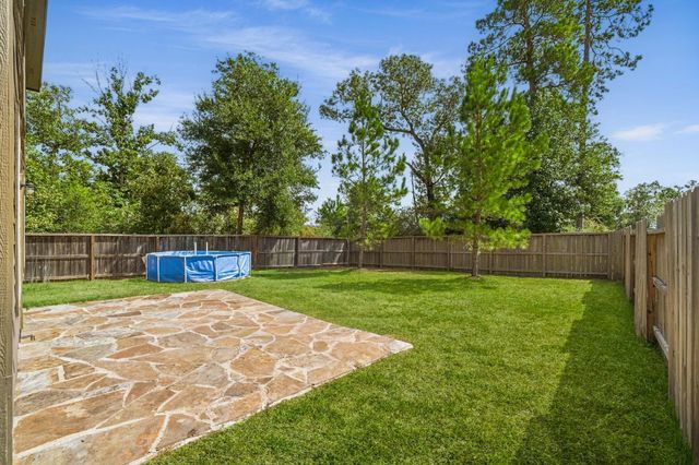 122 Ashwood Glade Lane, Conroe, TX 77378