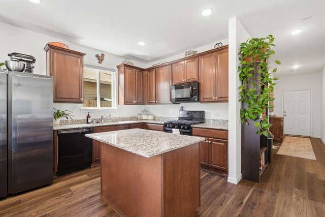 122 Ashwood Glade Lane, Conroe, TX 77378