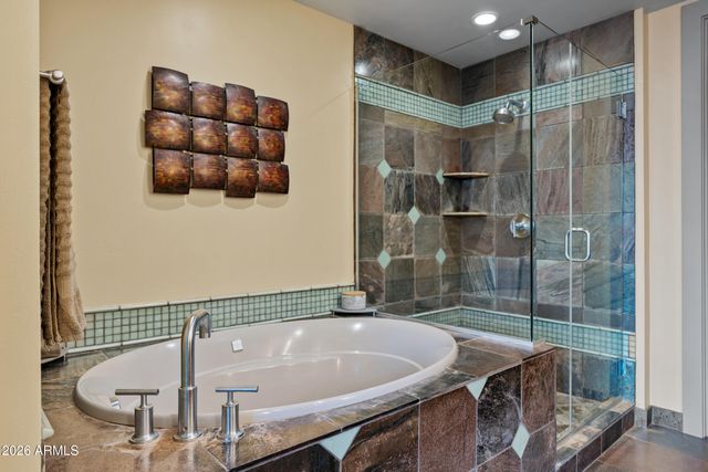 140 E RIO SALADO Parkway 610, Tempe, AZ 85281