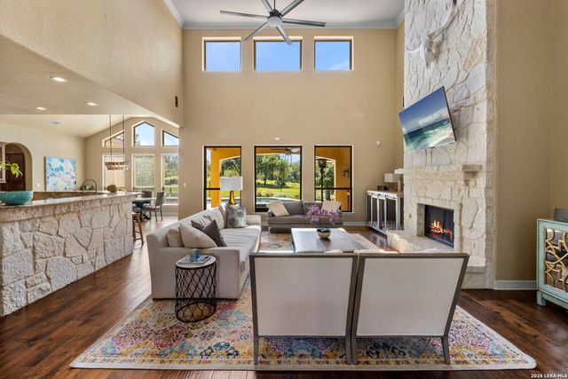 322 SANTA DOMINGO, Helotes, TX 78023