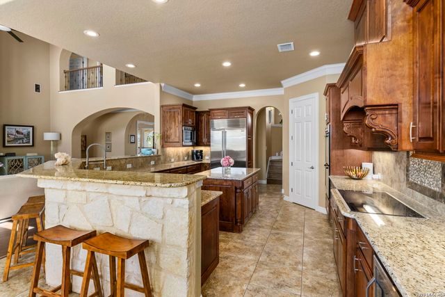 322 SANTA DOMINGO, Helotes, TX 78023