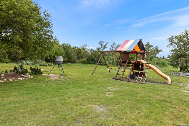 322 SANTA DOMINGO, Helotes, TX 78023