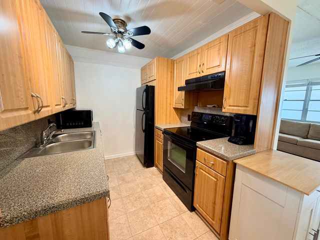 2090 Newport S 2090, Deerfield Beach, FL 33442