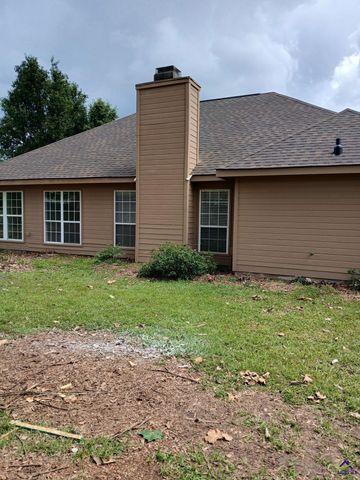 110 Caravelle Court, Byron, GA 31008