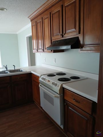 110 Caravelle Court, Byron, GA 31008