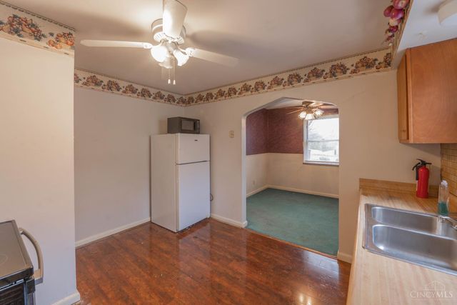 5517 Surrey Avenue, Green Twp, OH 45248