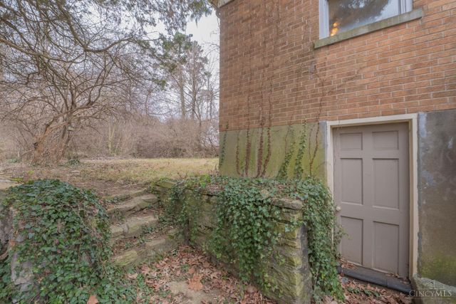 5517 Surrey Avenue, Green Twp, OH 45248