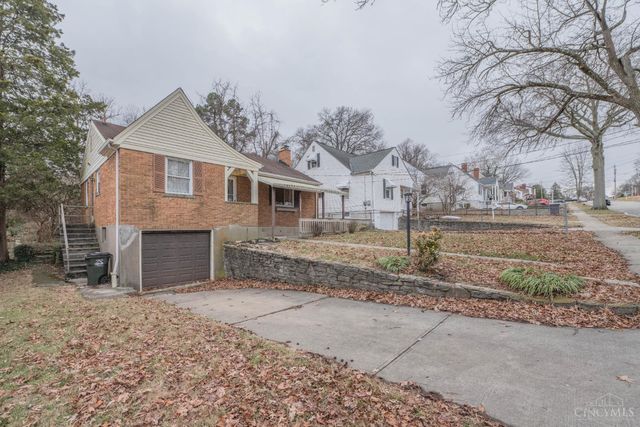 5517 Surrey Avenue, Green Twp, OH 45248