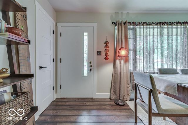 650 Lindenwood Drive, Greenwood, IN 46142