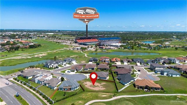 3020 Lago Tahoe, Edinburg, TX 78542
