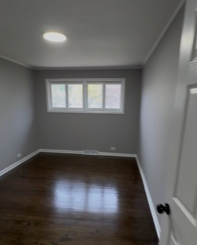 800 ELM Street, Flossmoor, IL 60422