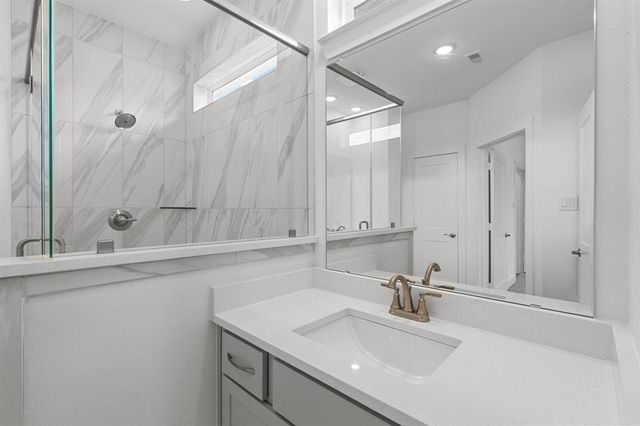 10011 Nectar Path, Iowa Colony, TX 77583