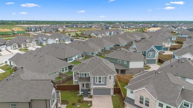 10011 Nectar Path, Iowa Colony, TX 77583