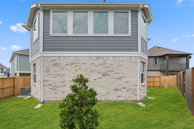 10011 Nectar Path, Iowa Colony, TX 77583