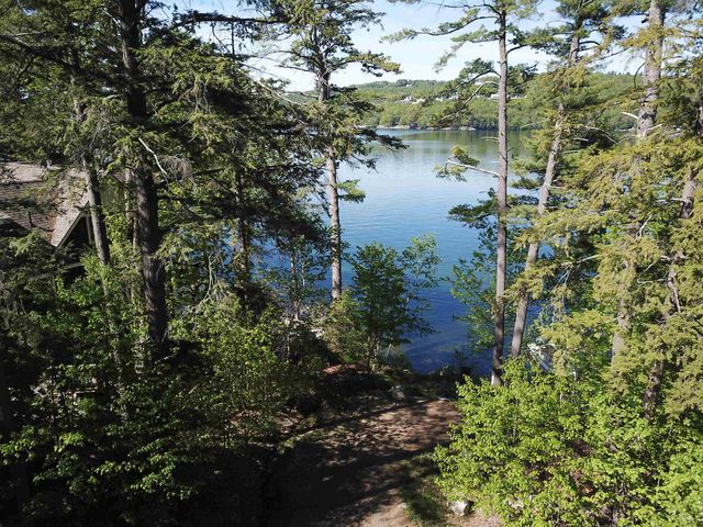 60 Pinnacle Park Road, Meredith, NH 03253