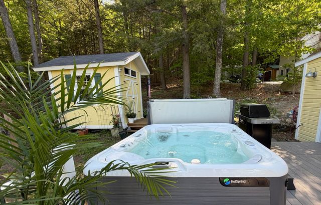 60 Pinnacle Park Road, Meredith, NH 03253