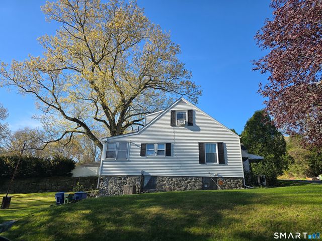 51 Cushman Street, Waterbury, CT 06704