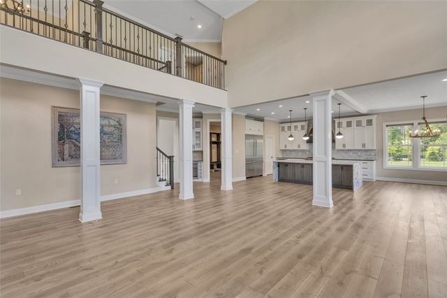 301 Serendipity Ln, Cranberry Twp, PA 16066