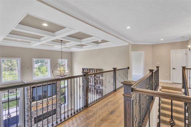 301 Serendipity Ln, Cranberry Twp, PA 16066
