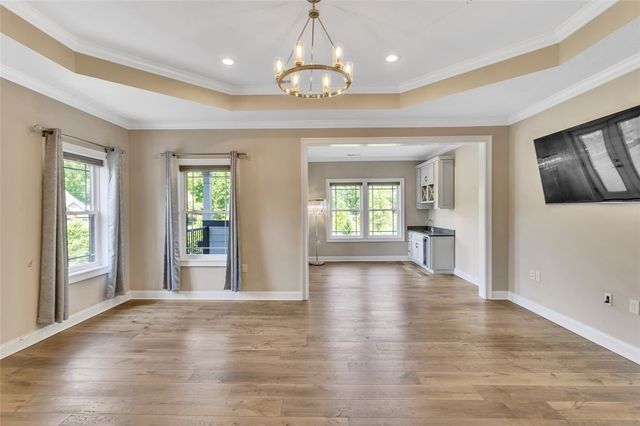 301 Serendipity Ln, Cranberry Twp, PA 16066