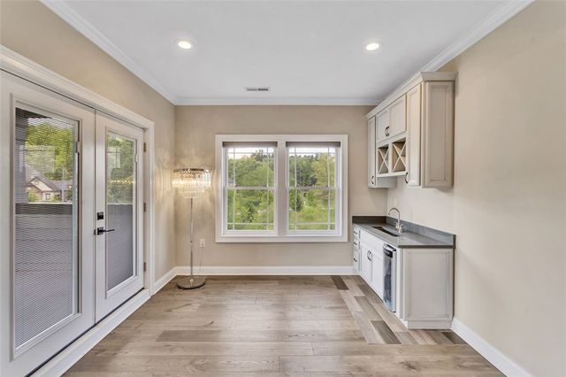 301 Serendipity Ln, Cranberry Twp, PA 16066