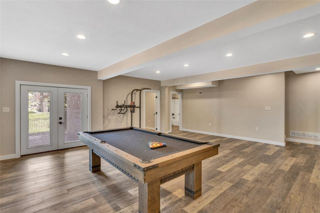 301 Serendipity Ln, Cranberry Twp, PA 16066