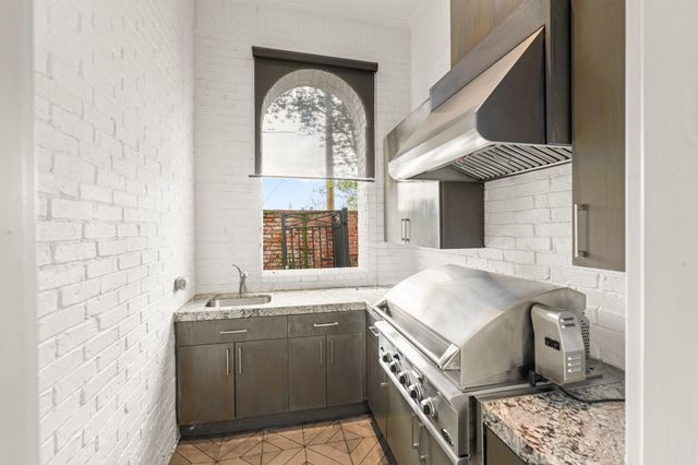 3224 Bammel Lane, Houston, TX 77098