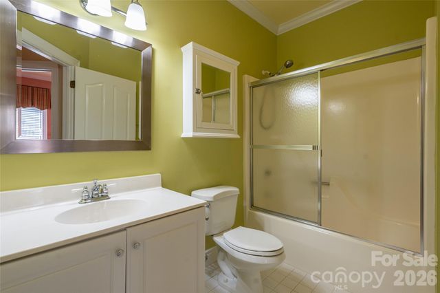 8 Clovelly Way, Asheville, NC 28803
