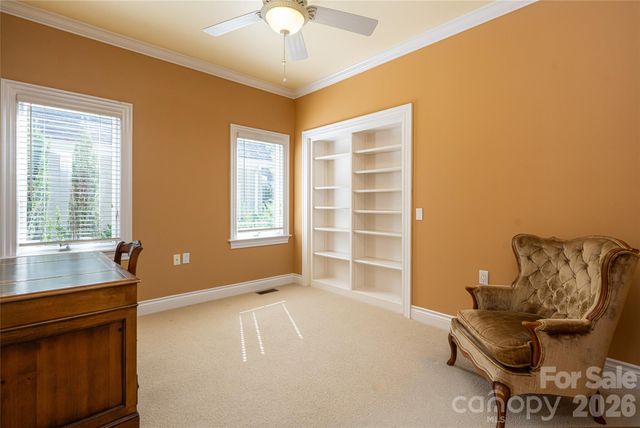 8 Clovelly Way, Asheville, NC 28803